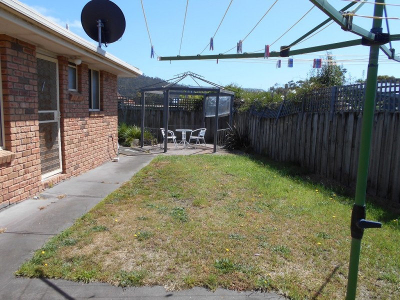 17/11A Charles Street, Orford TAS 7190