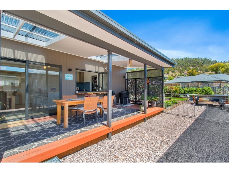 13 Strawberry Hill Court, Orford TAS 7190