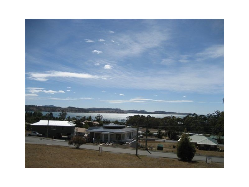 3 Seaview Crescent, Orford TAS 7190