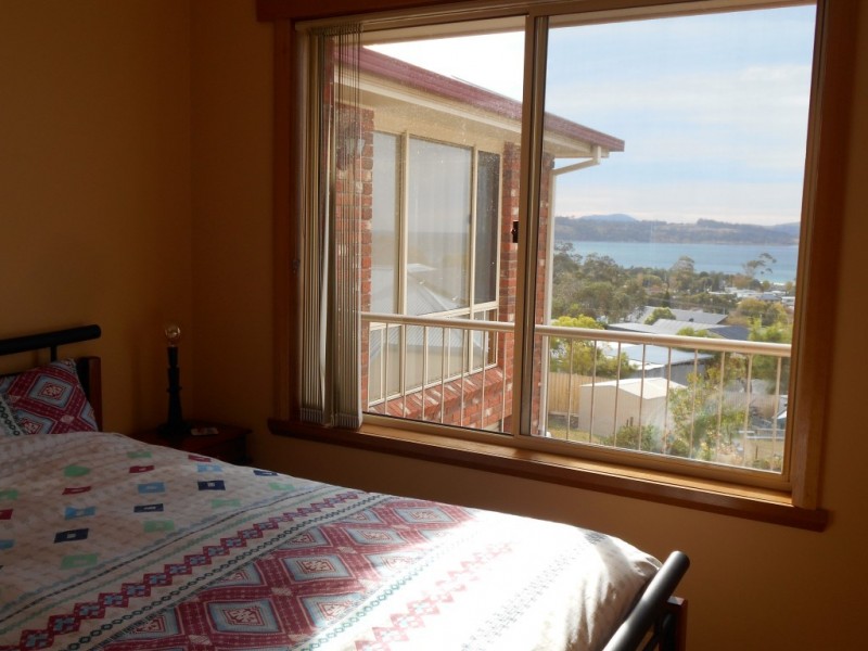 16 Seaview Crescent, Orford TAS 7190