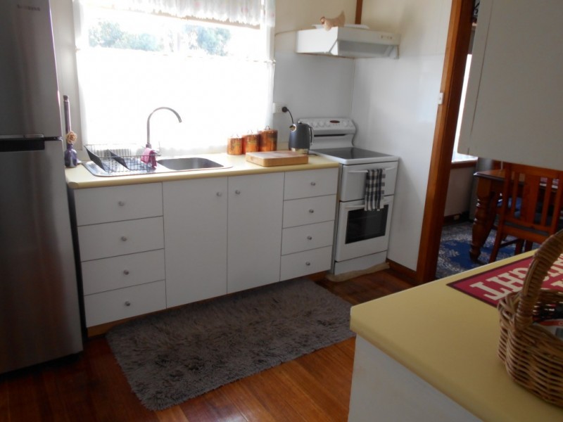 35 Esplanade East, Triabunna TAS 7190