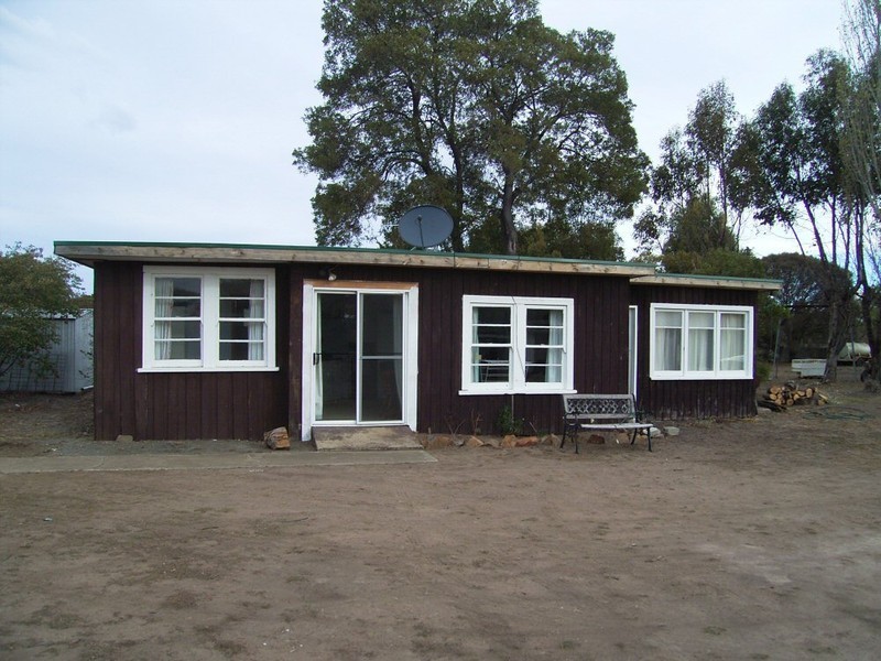 23 Melbourne Street, Triabunna TAS 7190