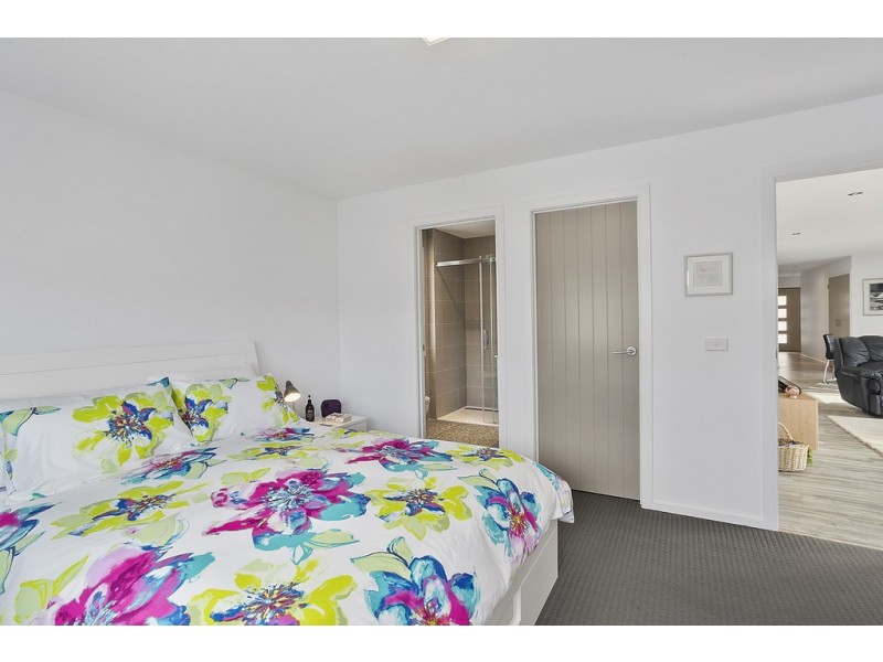 2 Murphy Court, Orford TAS 7190
