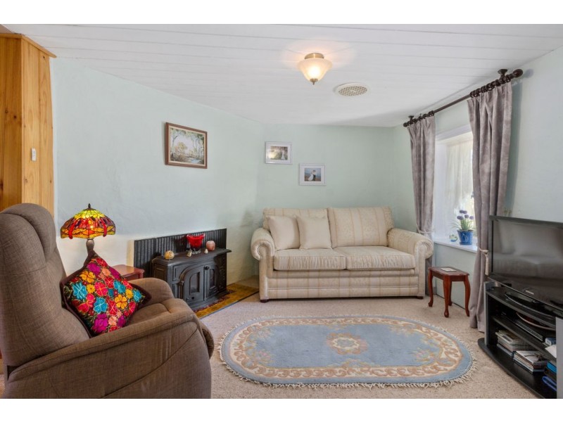 14 Vicary Street, Triabunna TAS 7190