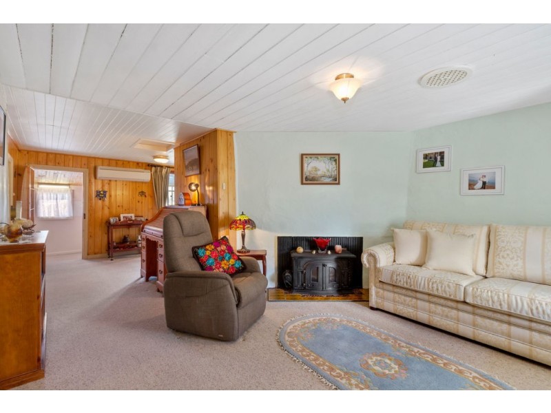 14 Vicary Street, Triabunna TAS 7190