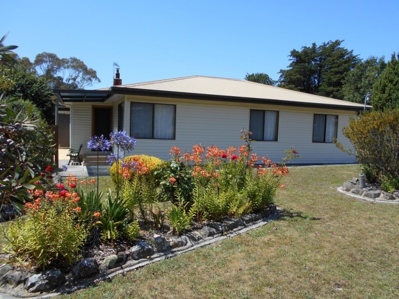 27 Charles Street, Orford TAS 7190