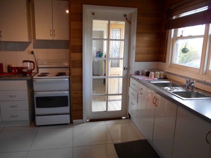 18 Melbourne Street, Triabunna TAS 7190