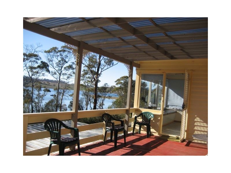 46 Barton Avenue, Triabunna TAS 7190