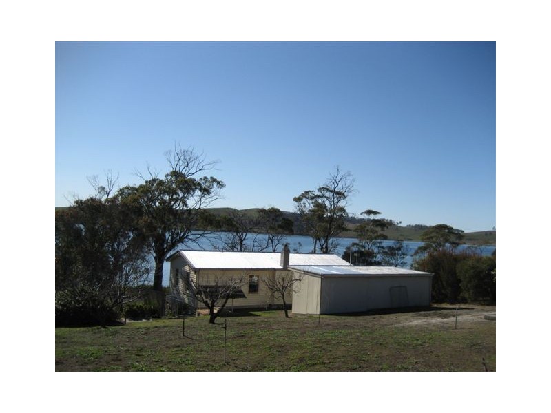 46 Barton Avenue, Triabunna TAS 7190