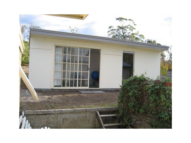 46 Barton Avenue, Triabunna TAS 7190