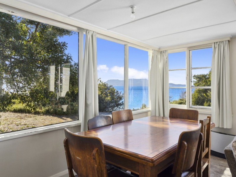 10 Ryans Road, Spring Beach TAS 7190