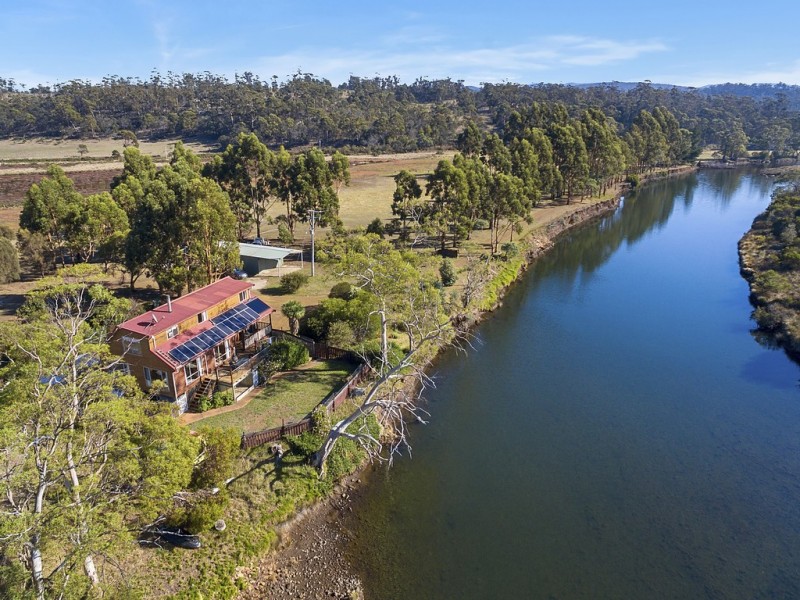 10506 Tasman Highway, Little Swanport TAS 7190