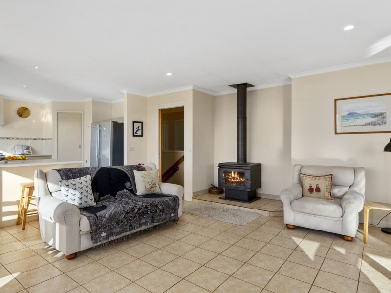 14 Seaview Crescent, Orford TAS 7190