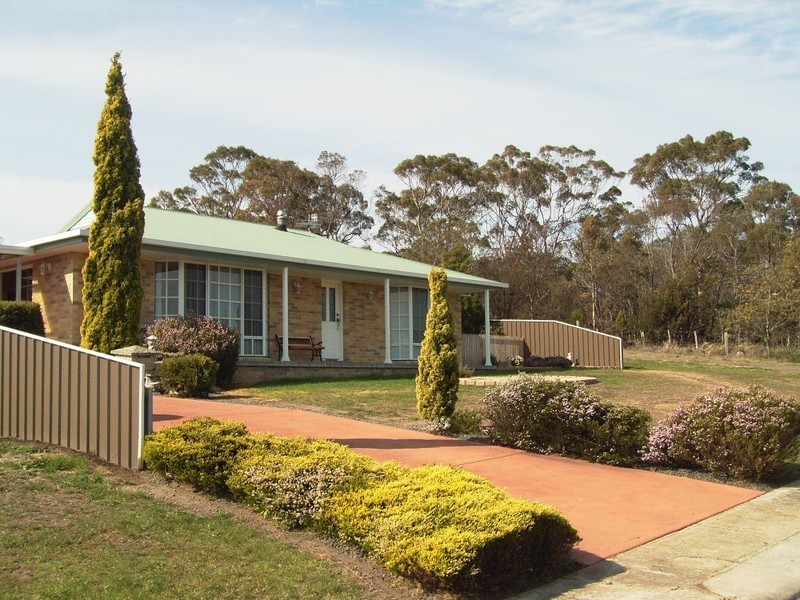 47 Roberts Street, Triabunna TAS 7190