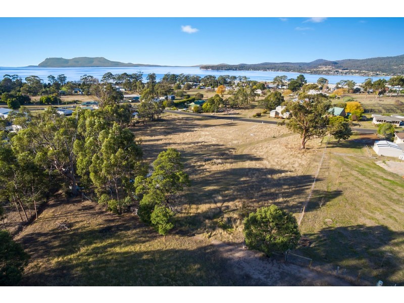 23 Holkham Court, Orford TAS 7190