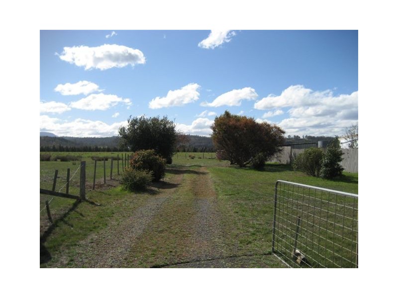 6259 Tasman Highway, Buckland TAS 7190