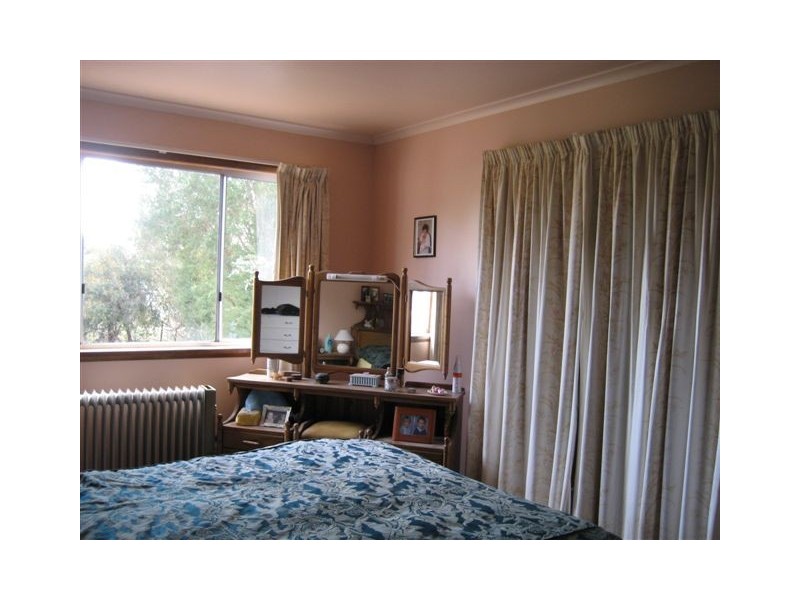 7 Barton Avenue, Triabunna TAS 7190