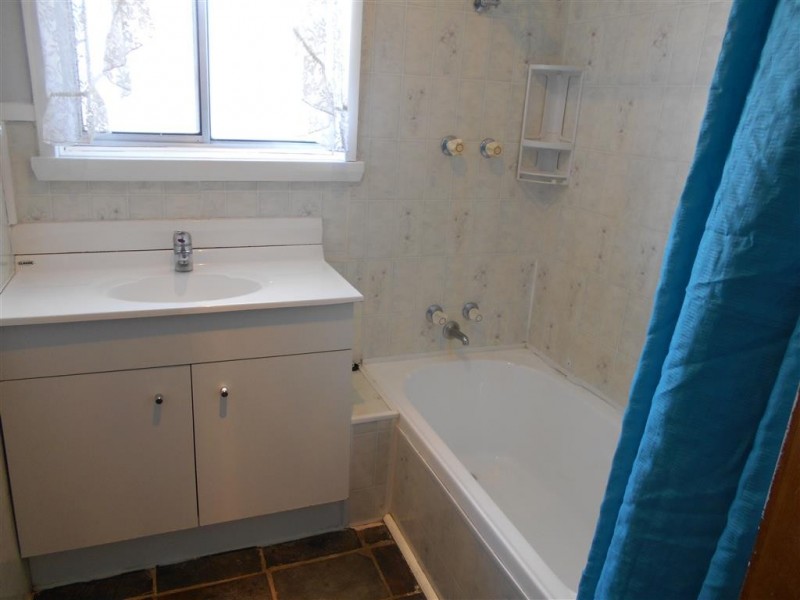 18 Inkerman Street, Triabunna TAS 7190