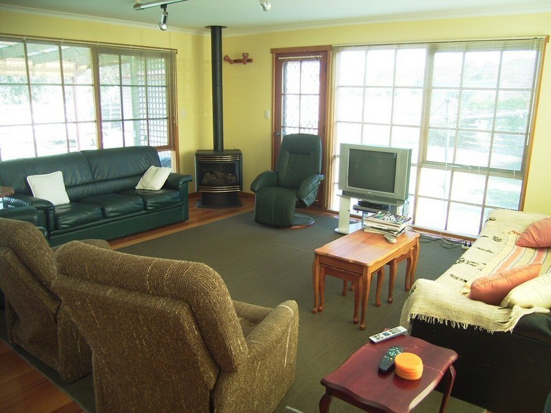 4 Esplanade, Orford TAS 7190