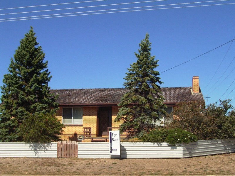 23  Ada Street, Triabunna TAS 7190