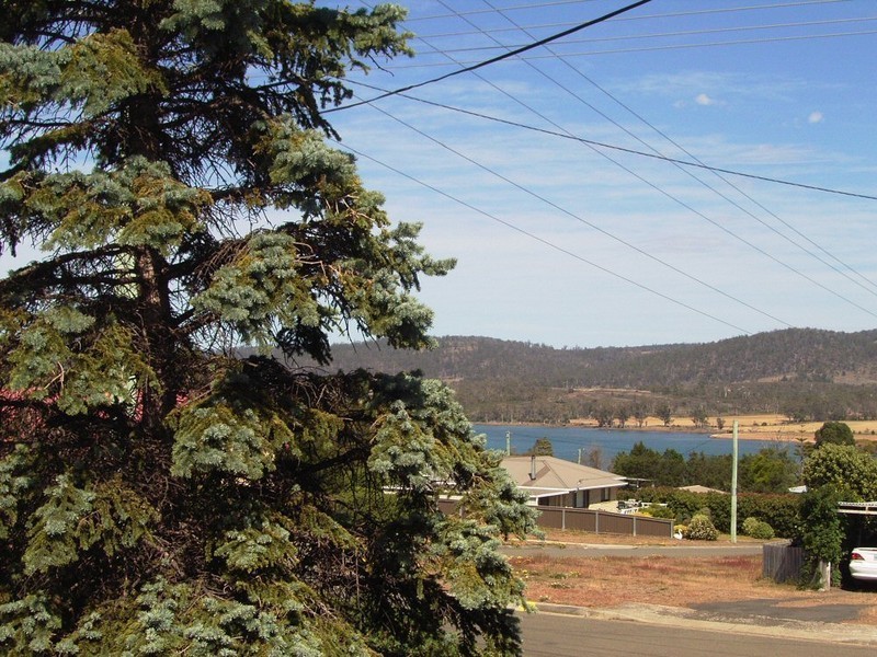 23  Ada Street, Triabunna TAS 7190