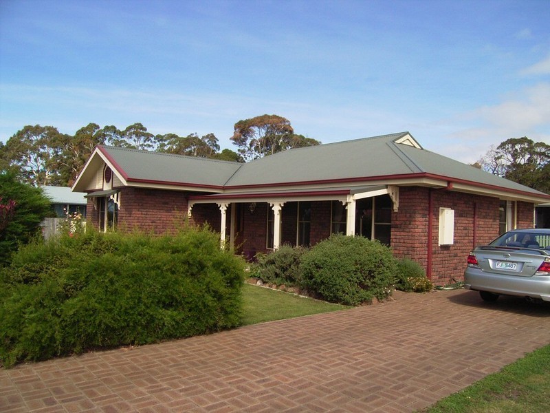 12 Walters Drive, Orford TAS 7190