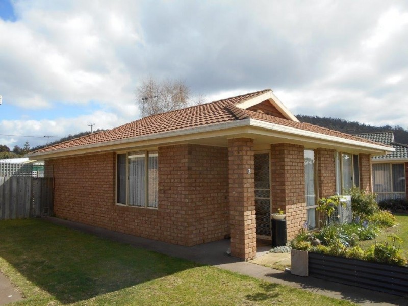 2/11A Charles Street, Orford TAS 7190