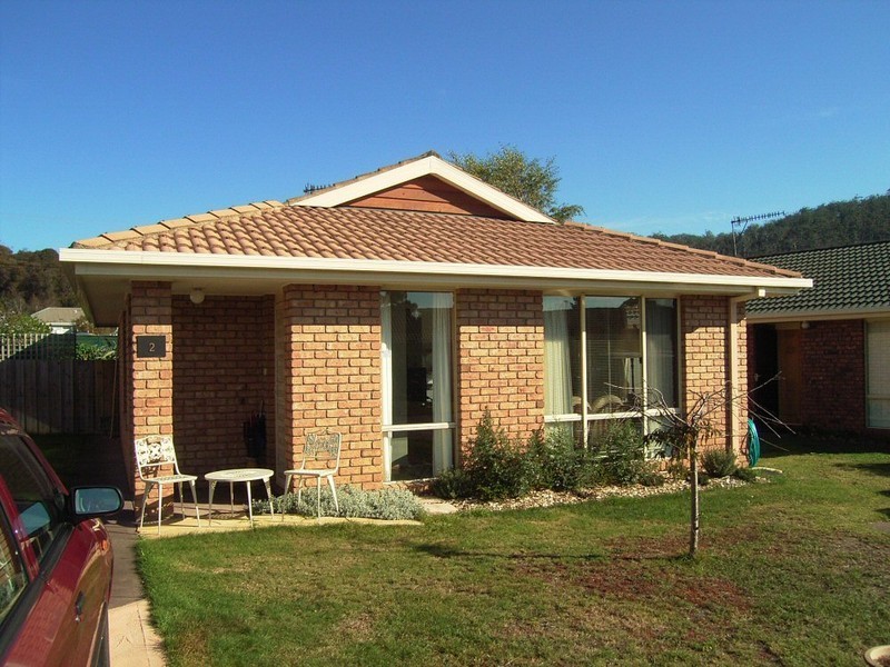 2/11A  Charles Street, Orford TAS 7190