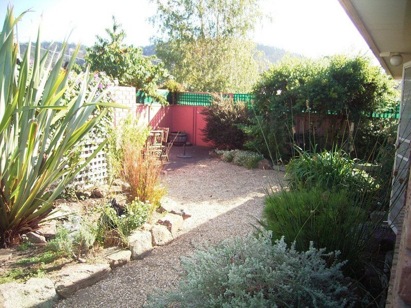 2/11A  Charles Street, Orford TAS 7190