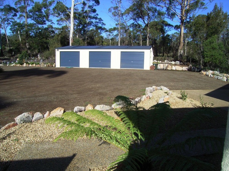 1 Pine Hills Court, Orford TAS 7190