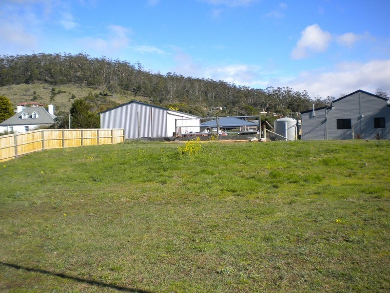 25 Strawberry Hills Court, Orford TAS 7190