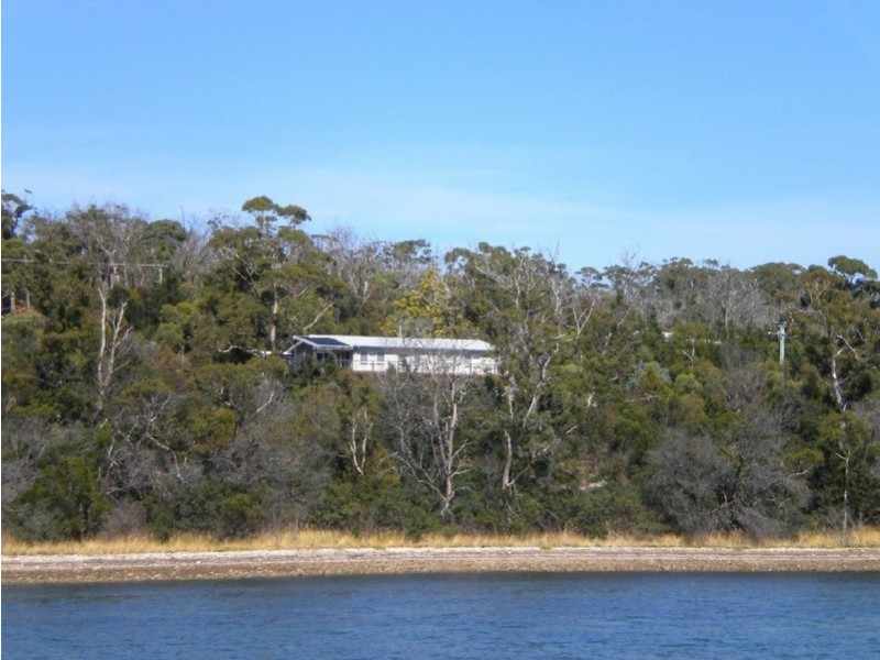 69 Barton Avenue, Triabunna TAS 7190