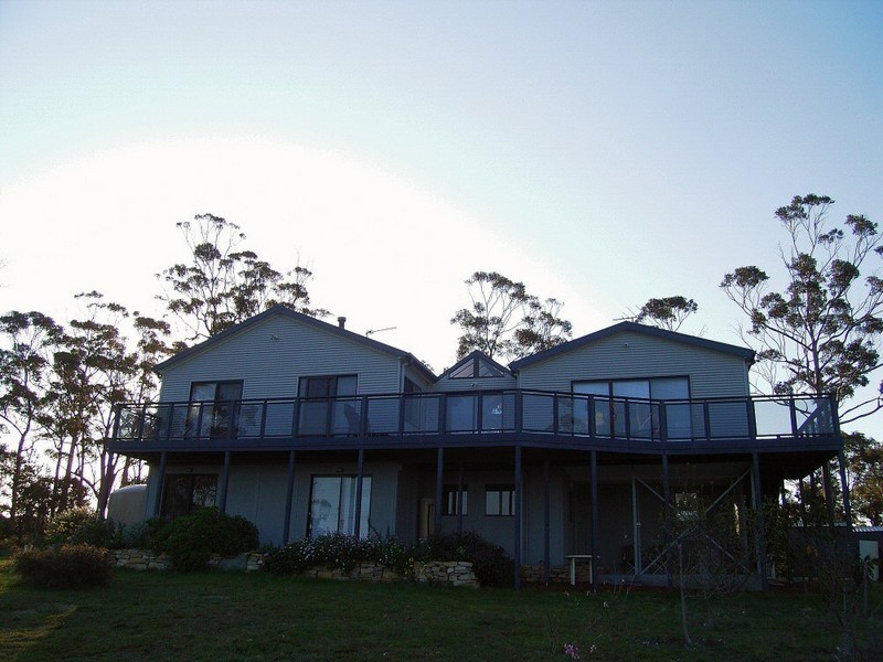 2/39 Bernacchi Drive, Orford TAS 7190