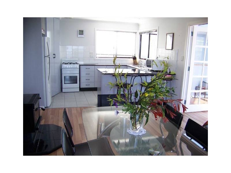 2/39 Bernacchi Drive, Orford TAS 7190