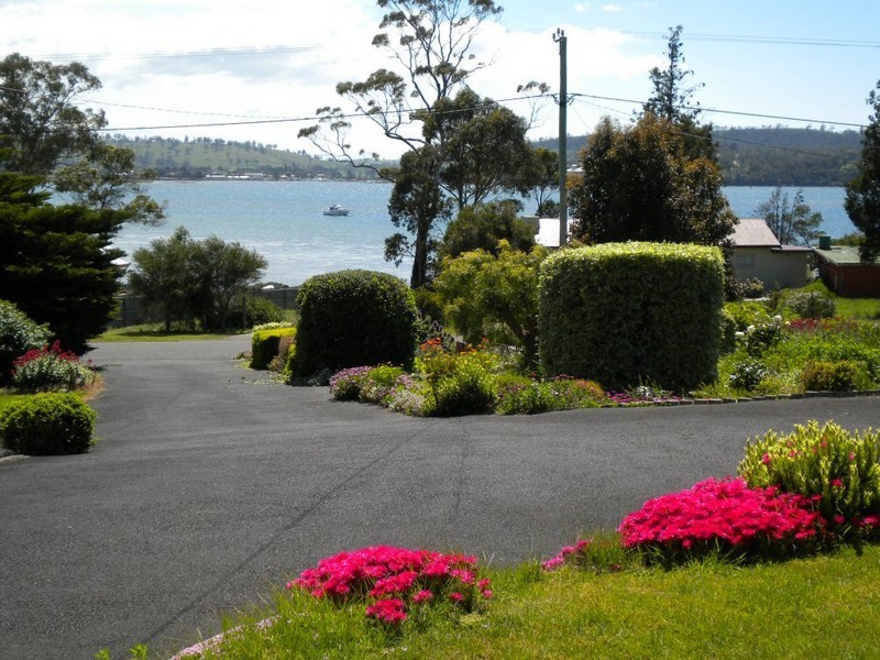 26 Barton Avenue, Triabunna TAS 7190