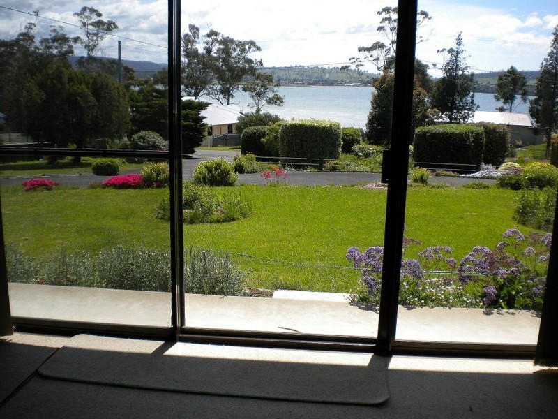 26 Barton Avenue, Triabunna TAS 7190