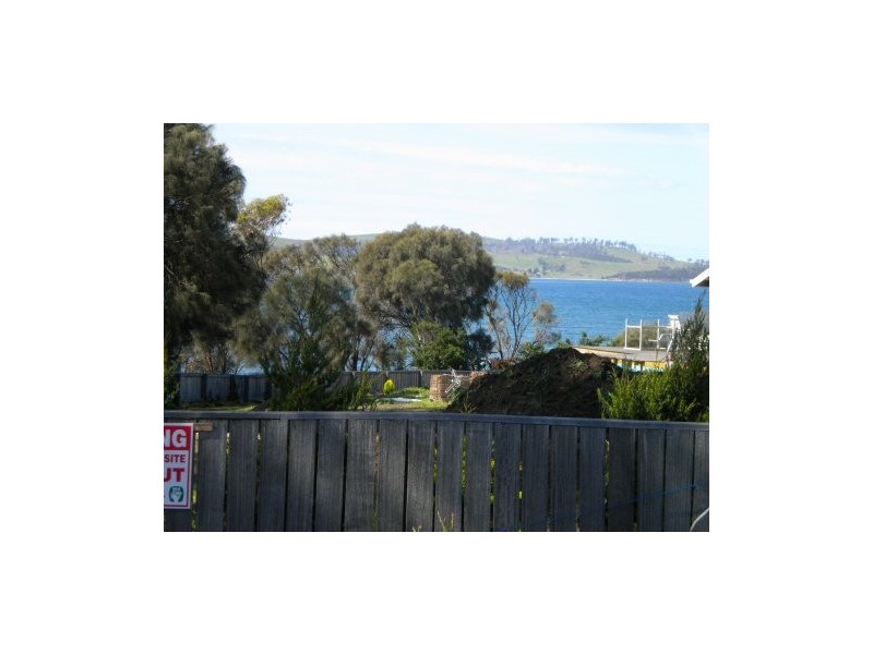 1 East Shelly Beach Road, Orford TAS 7190