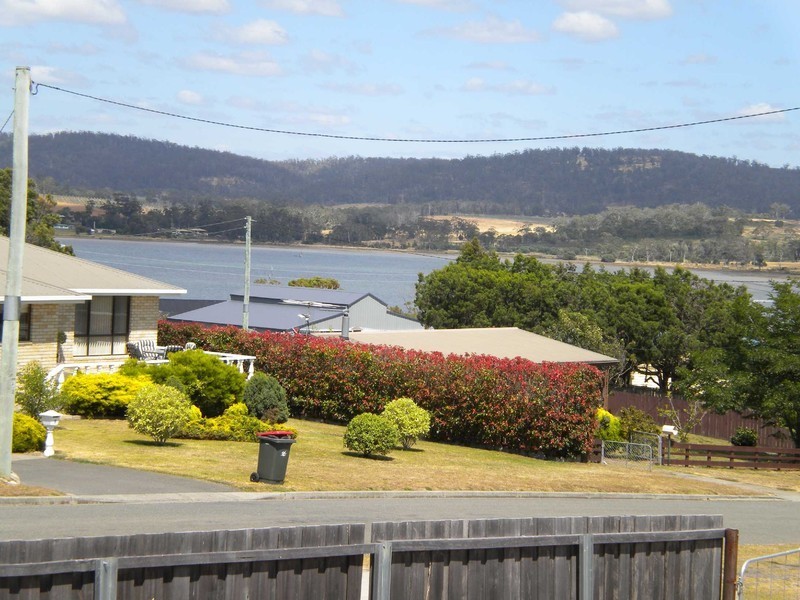 24 Ada Street, Triabunna TAS 7190
