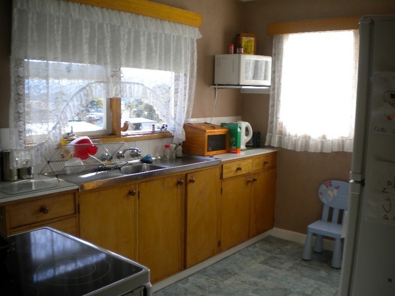 24 Ada Street, Triabunna TAS 7190