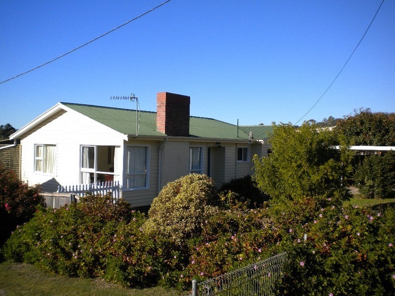 39  Charles Street, Orford TAS 7190