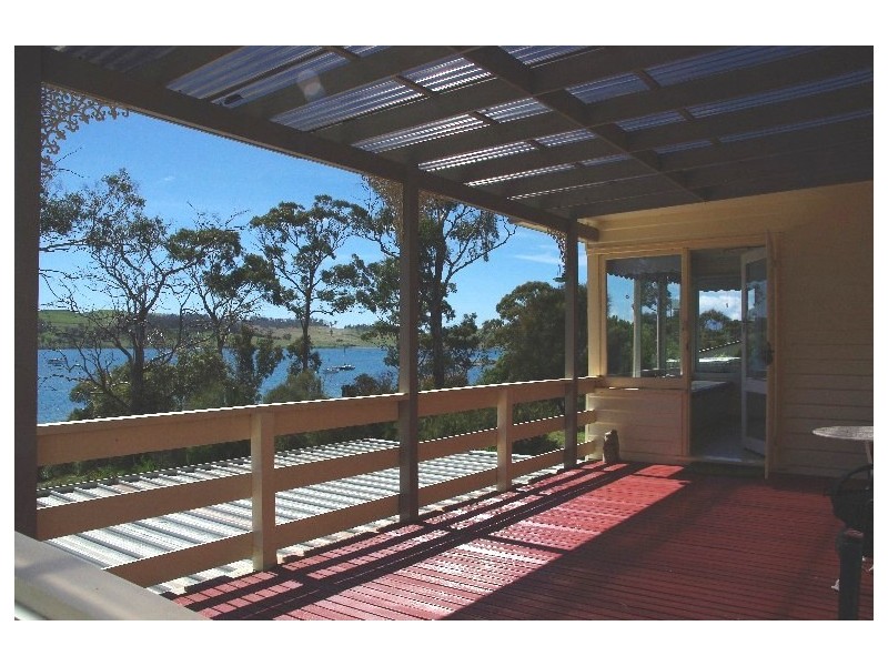 46 Barton Avenue, Triabunna TAS 7190