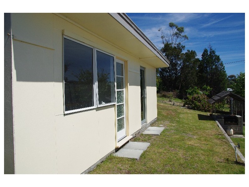 46 Barton Avenue, Triabunna TAS 7190