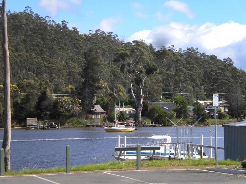 2 Esplanade, Orford TAS 7190