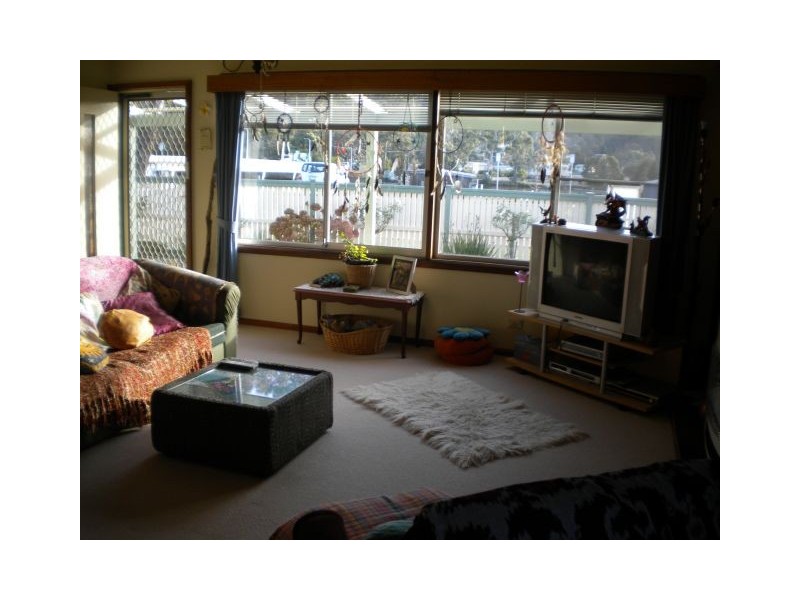 2 Esplanade, Orford TAS 7190