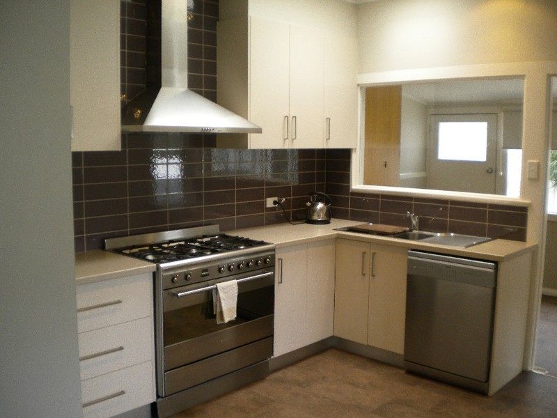 16 Victoria Street, Triabunna TAS 7190