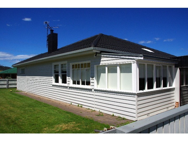 16 Victoria Street, Triabunna TAS 7190