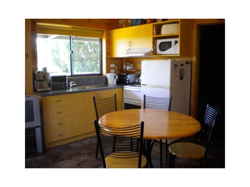 37 Barton Avenue, Triabunna TAS 7190