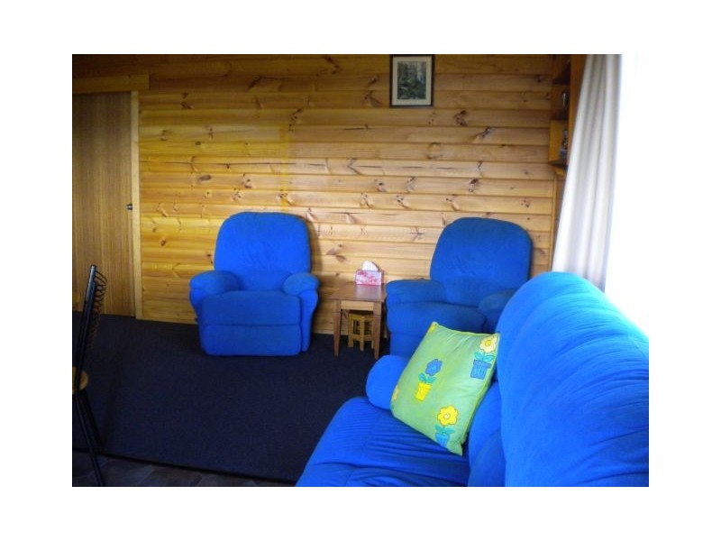 37 Barton Avenue, Triabunna TAS 7190