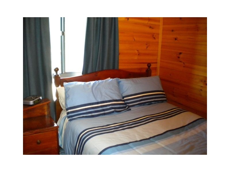 37 Barton Avenue, Triabunna TAS 7190