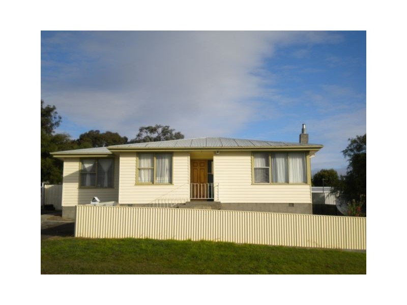 20  Boyle Street, Triabunna TAS 7190